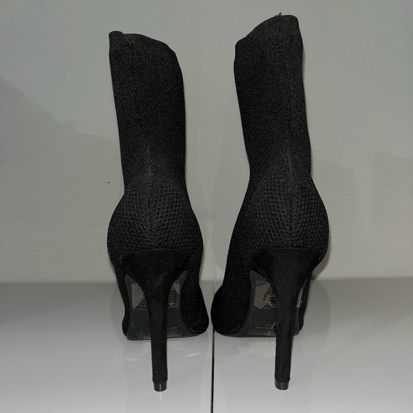 Knitted Sock Boot Heels - Picture 3 of 5